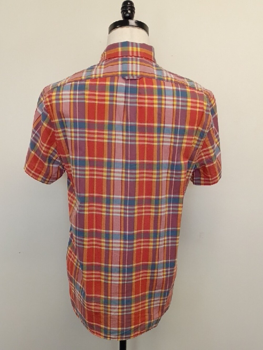 J.Crew Red Multicolor Plaid Short Sleeve Button Down Shirt Size Medium - Picture 4 of 11